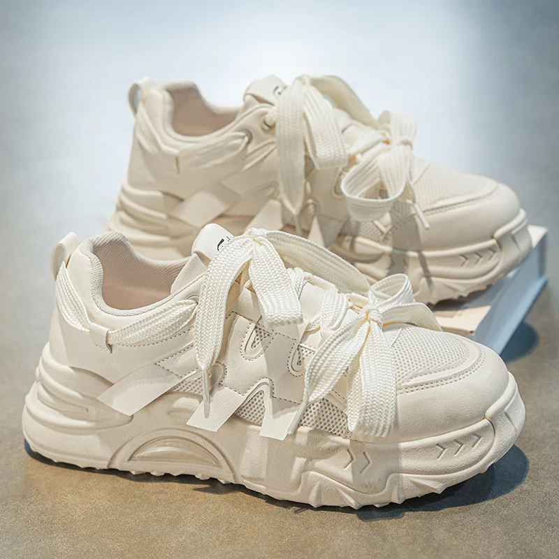 Damen Sportliche Sneakers mit atmungsaktivem Mesh-Obermaterial und robustem Sohlenprofil Heidi Mode - Image 6