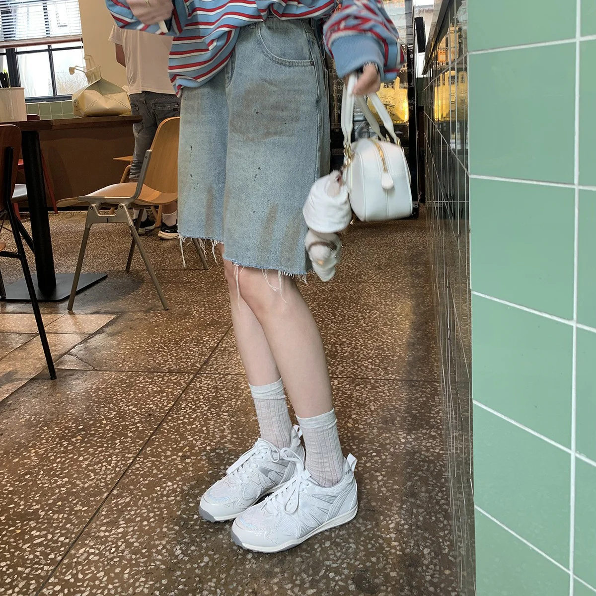 Damen Sportliche Sneakers mit atmungsaktivem Mesh-Obermaterial und schockabsorbierender Sohle Heidi Mode - Image 4