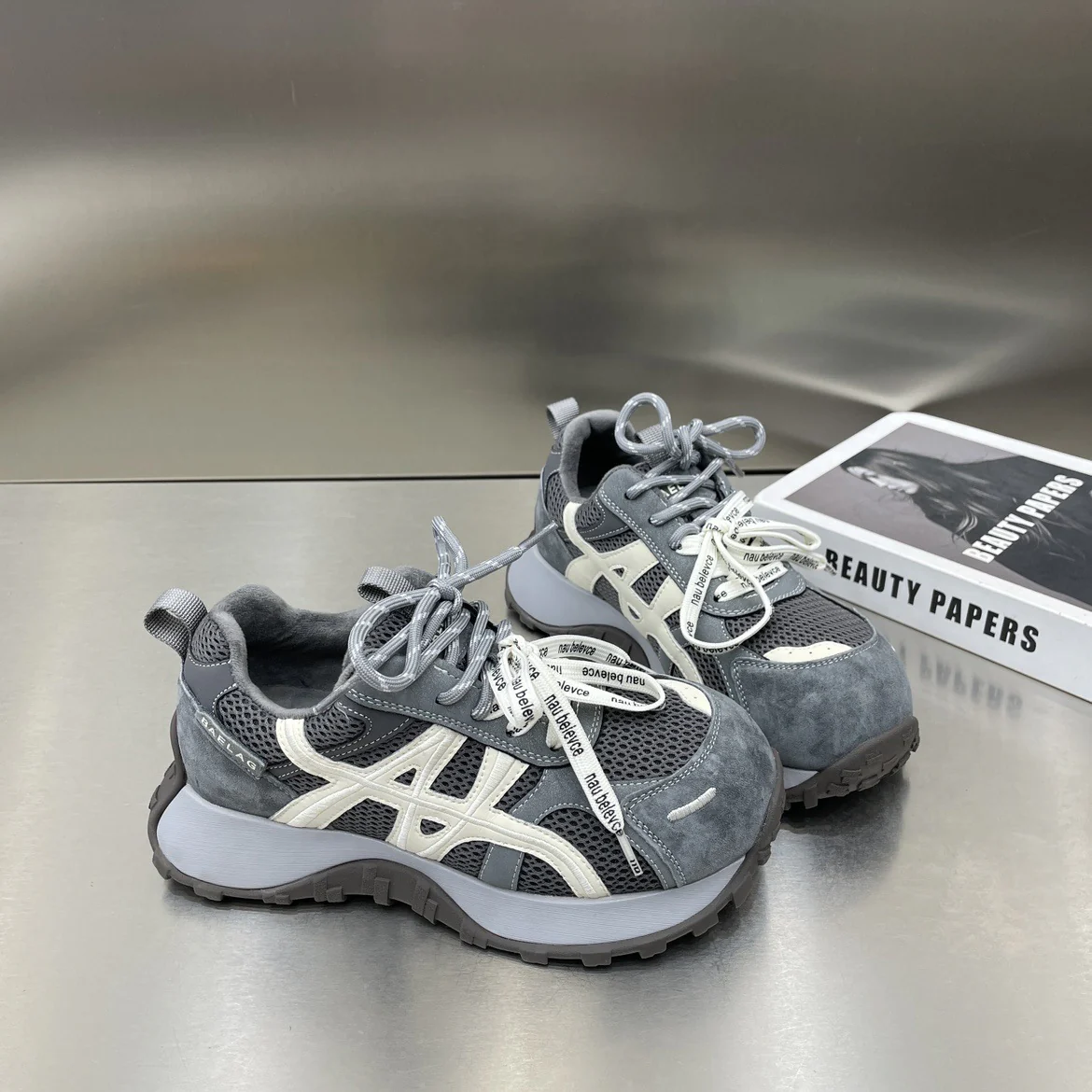 Damen Sportliche Sneakers mit atmungsaktivem Mesh und dämpfender Sohle Heidi Mode - Image 6