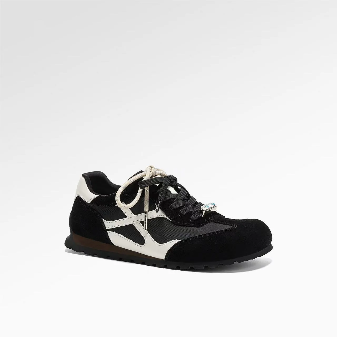 Damen Sportliche Sneakers mit atmungsaktivem Mesh und metallic Glanz Heidi Mode - Image 2
