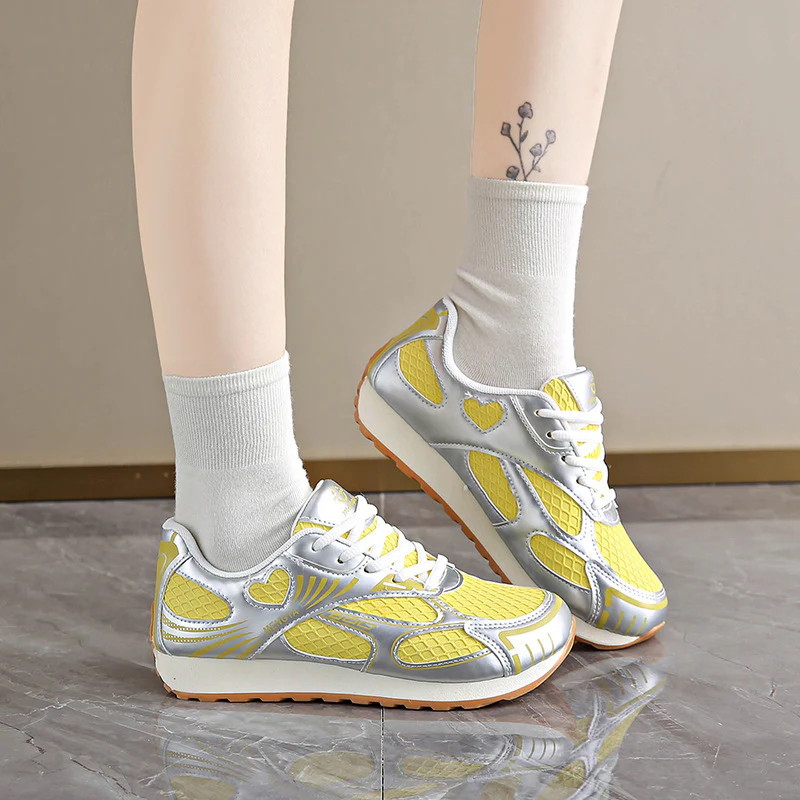Damen Sportliche Sneakers mit atmungsaktivem Netzoberteil und flexibler Laufsohle Heidi Mode - Image 3