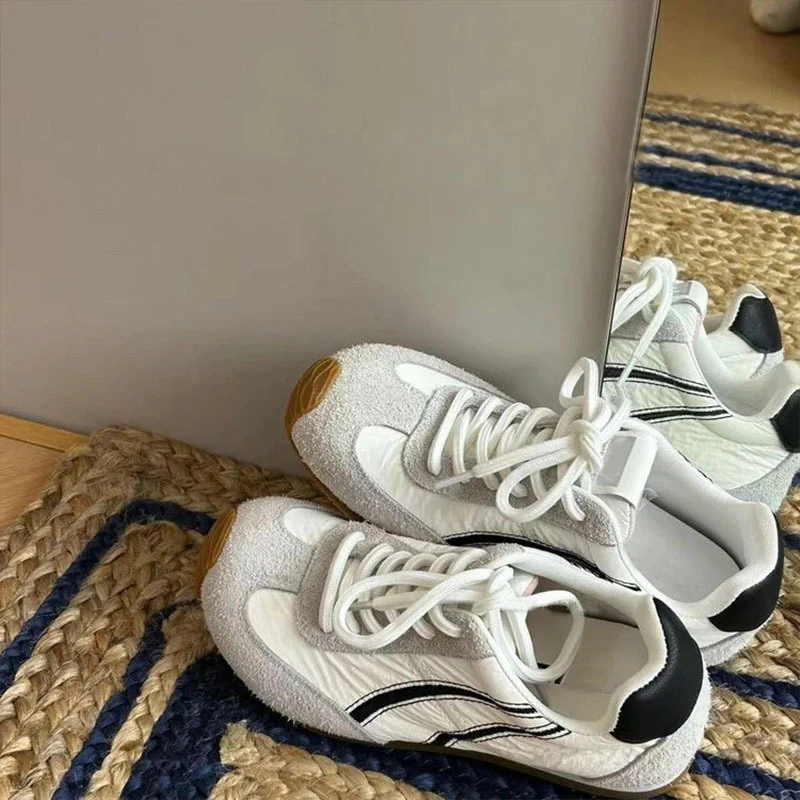 Damen Sportliche Sneakers mit atmungsaktivem Obermaterial und bequemem Fußbett Heidi Mode - Image 8