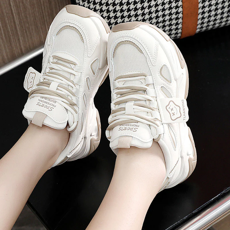 Damen sportliche Sneakers mit atmungsaktivem Obermaterial und dämpfender Sohle Heidi Mode - Image 4