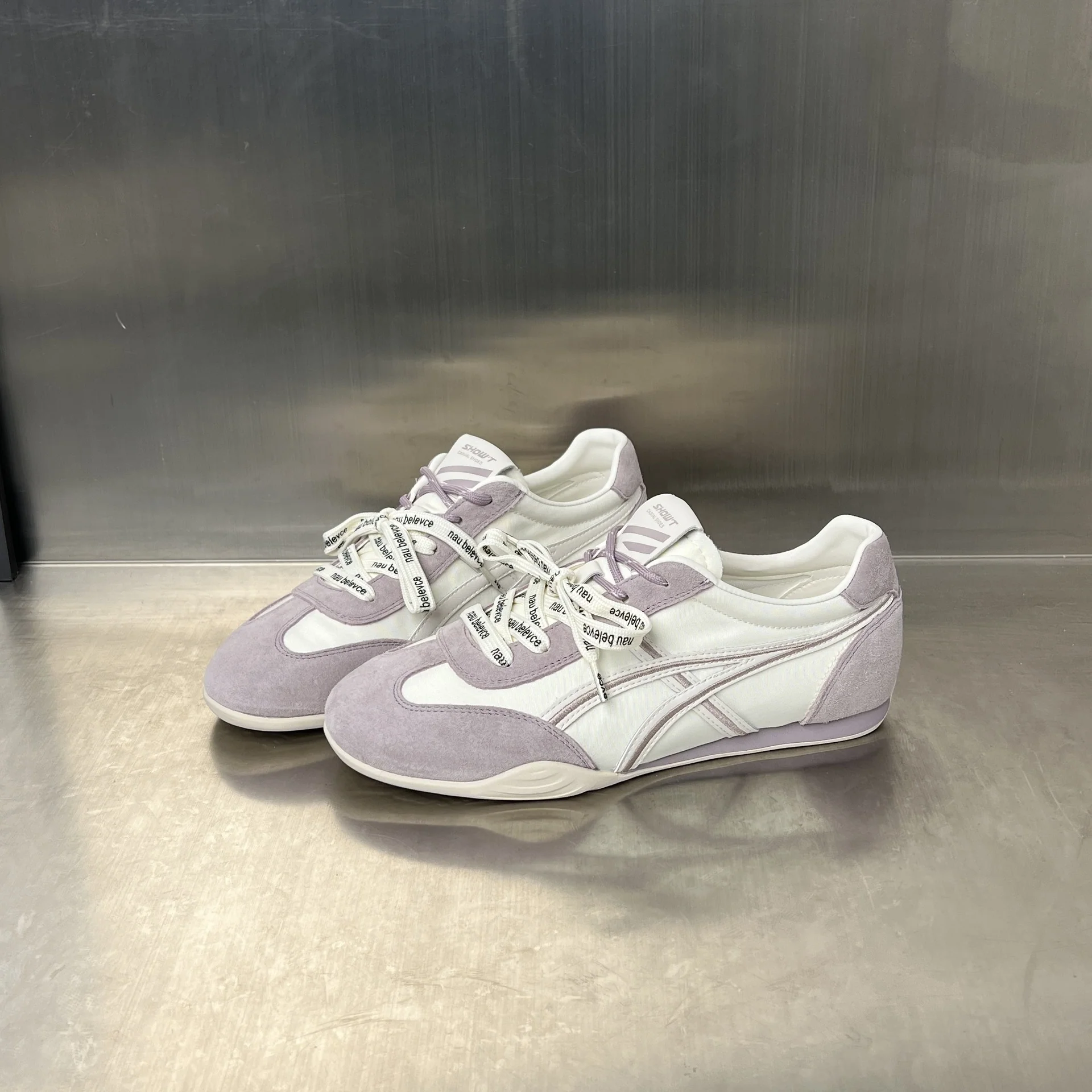 Damen Sportliche Sneakers mit atmungsaktivem Obermaterial und ergonomischer Dämpfungstechnologie Heidi Mode - Image 3