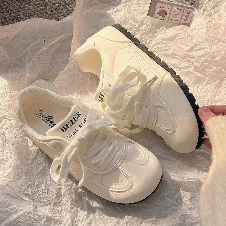 Damen Sportliche Sneakers mit atmungsaktivem Obermaterial und gepolsterter Sohle Heidi Mode - Image 4