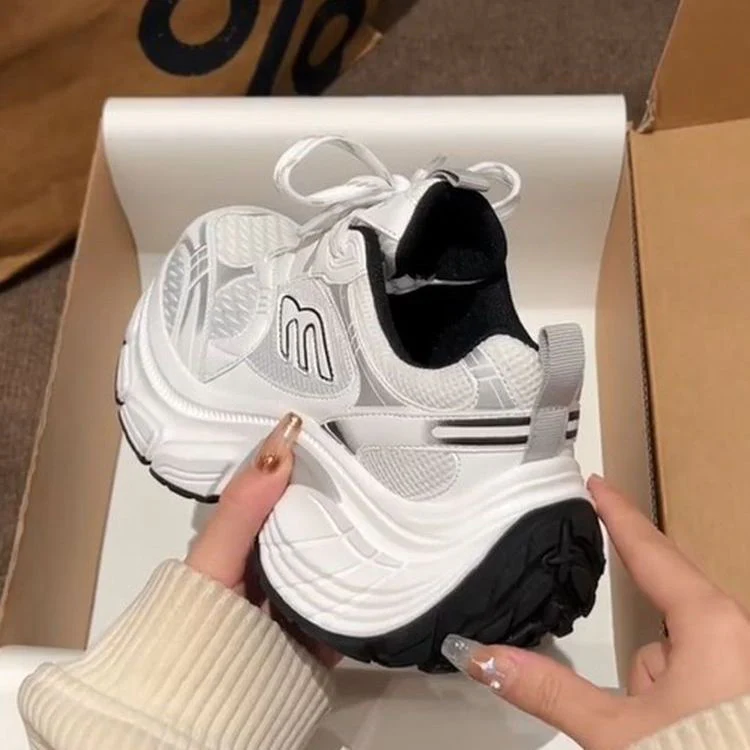 Damen Sportliche Sneakers mit atmungsaktivem Obermaterial und optimaler Dämpfung Heidi Mode - Image 3