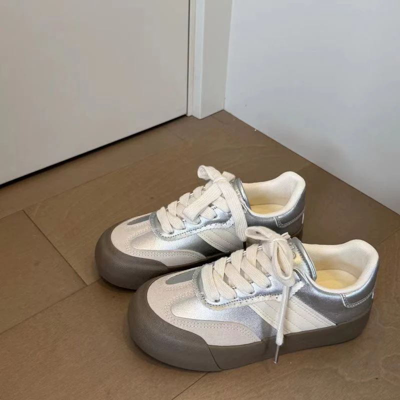 Damen Sportliche Sneakers mit atmungsaktivem Obermaterial und rutschfester Laufsohle Heidi Mode - Image 3