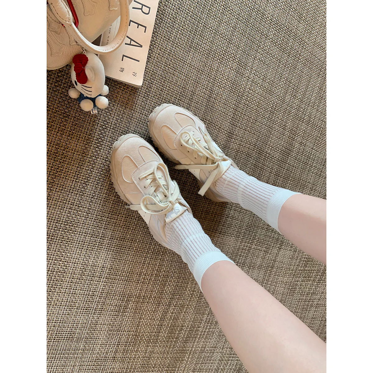 Damen sportliche Sneakers mit atmungsaktivem Obermaterial und rutschfester Sohle Heidi Mode - Image 3