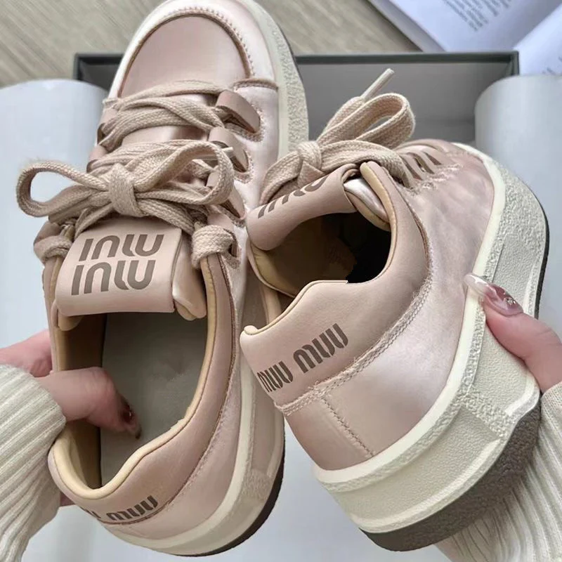 Damen Sportliche Sneakers mit atmungsaktivem Obermaterial und rutschfester Sohle Heidi Mode - Image 3
