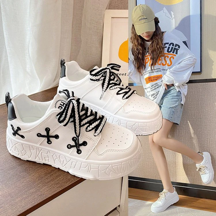 Damen Sportliche Sneakers mit atmungsaktivem Obermaterial und trendigem Design Heidi Mode - Image 5