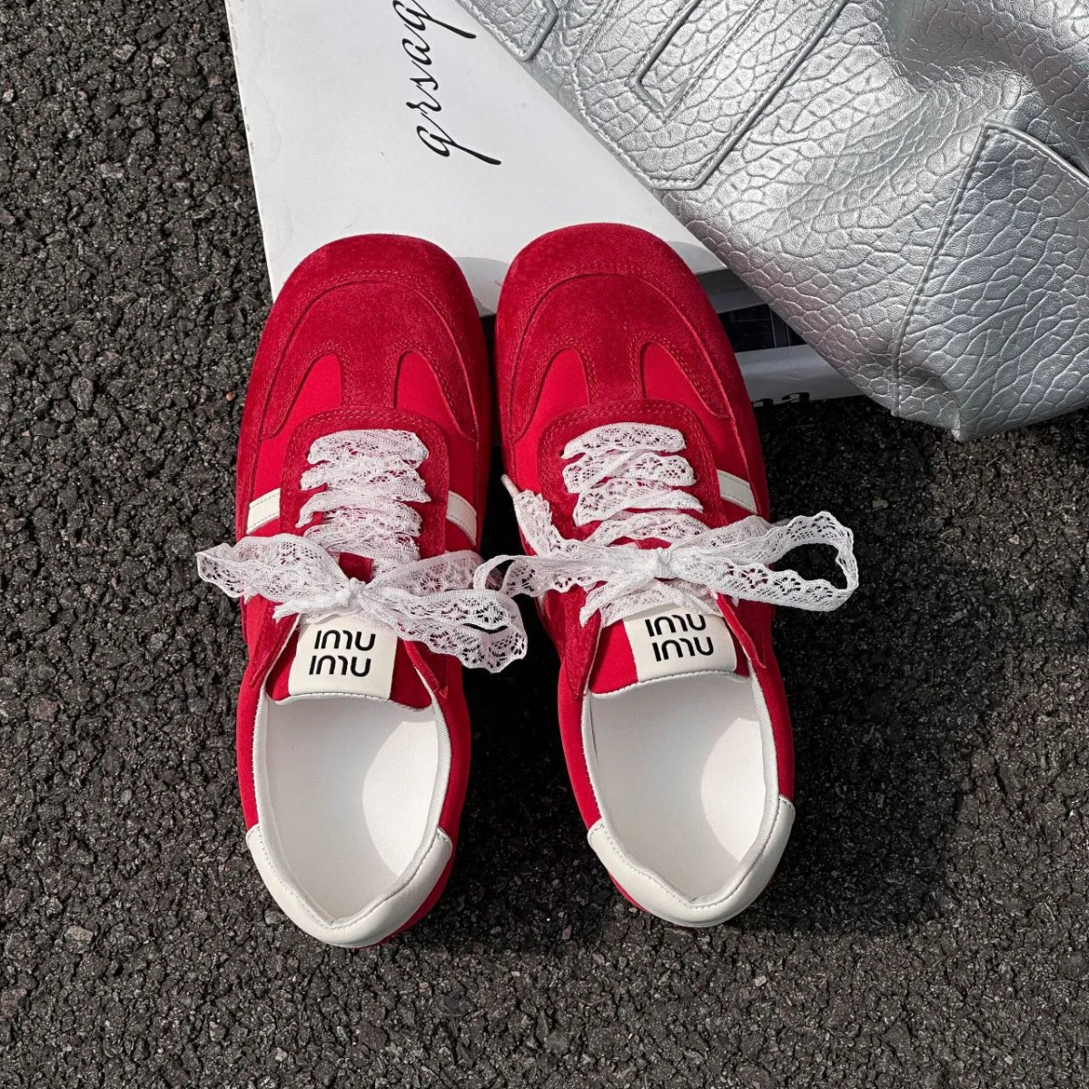 Damen Sportliche Sneakers mit atmungsaktivem Obermaterial von Heidi Mode - Image 4