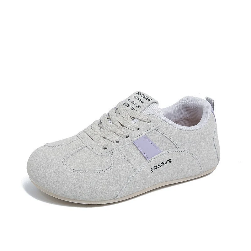 Damen Sportliche Sneakers mit atmungsaktiven Einsätzen und dämpfendem Sohlenprofil Heidi Mode