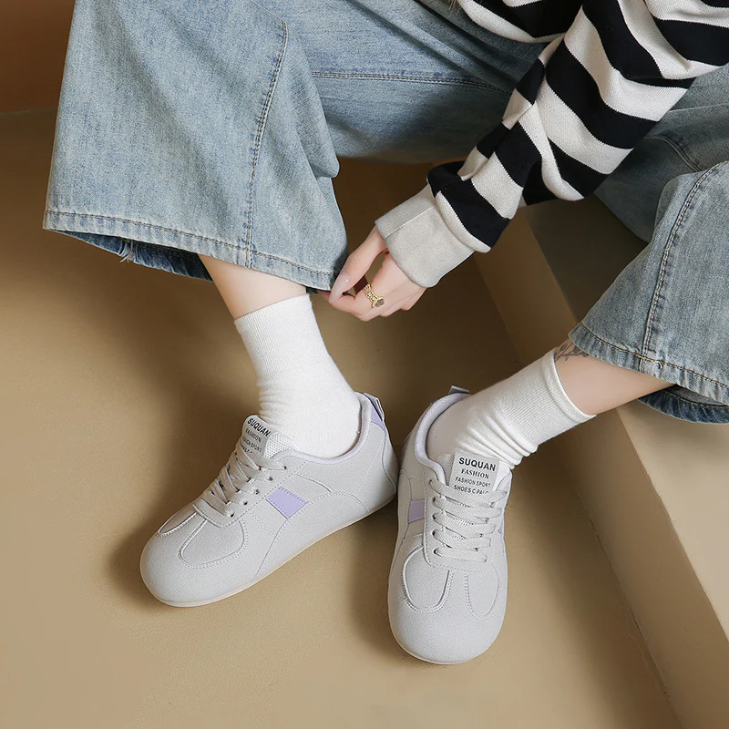 Damen Sportliche Sneakers mit atmungsaktiven Einsätzen und dämpfendem Sohlenprofil Heidi Mode - Image 3