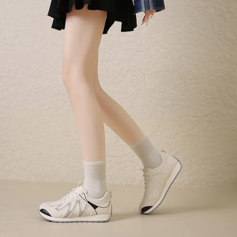 Damen Sportliche Sneakers mit atmungsaktiver Mesh-Oberfläche und dämpfendem Sohlenprofil Heidi Mode - Image 4