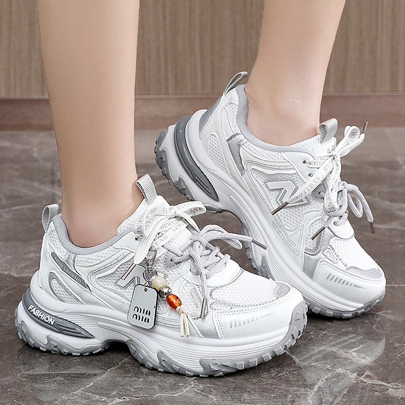 Damen Sportliche Sneakers mit atmungsaktiver Mesh-Oberfläche und dämpfender Laufsohle Heidi Mode 1771555686 - Image 4