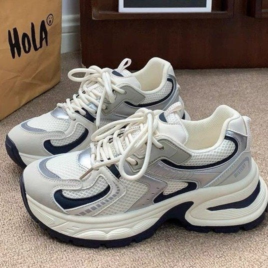 Damen Sportliche Sneakers mit atmungsaktiver Mesh-Oberfläche und dämpfender Zwischensohle Heidi Mode - Image 4