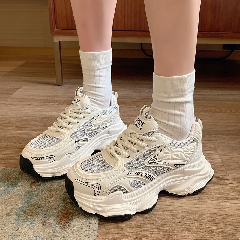 Damen Sportliche Sneakers mit atmungsaktiver Mesh-Oberfläche und designstarker Dämpfung Heidi Mode - Image 2