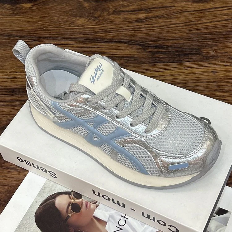 Damen Sportliche Sneakers mit atmungsaktiver Mesh-Oberfläche und eleganten Metallic-Akzenten Heidi Mode - Image 4