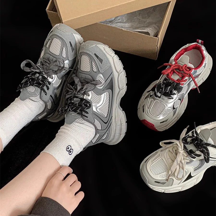 Damen Sportliche Sneakers mit atmungsaktiver Mesh-Oberfläche und federleichtem Dämpfungssystem Heidi Mode - Image 3