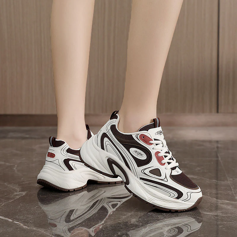 Damen Sportliche Sneakers mit atmungsaktiver Mesh-Oberfläche und gepolsterter Sohle Heidi Mode - Image 4