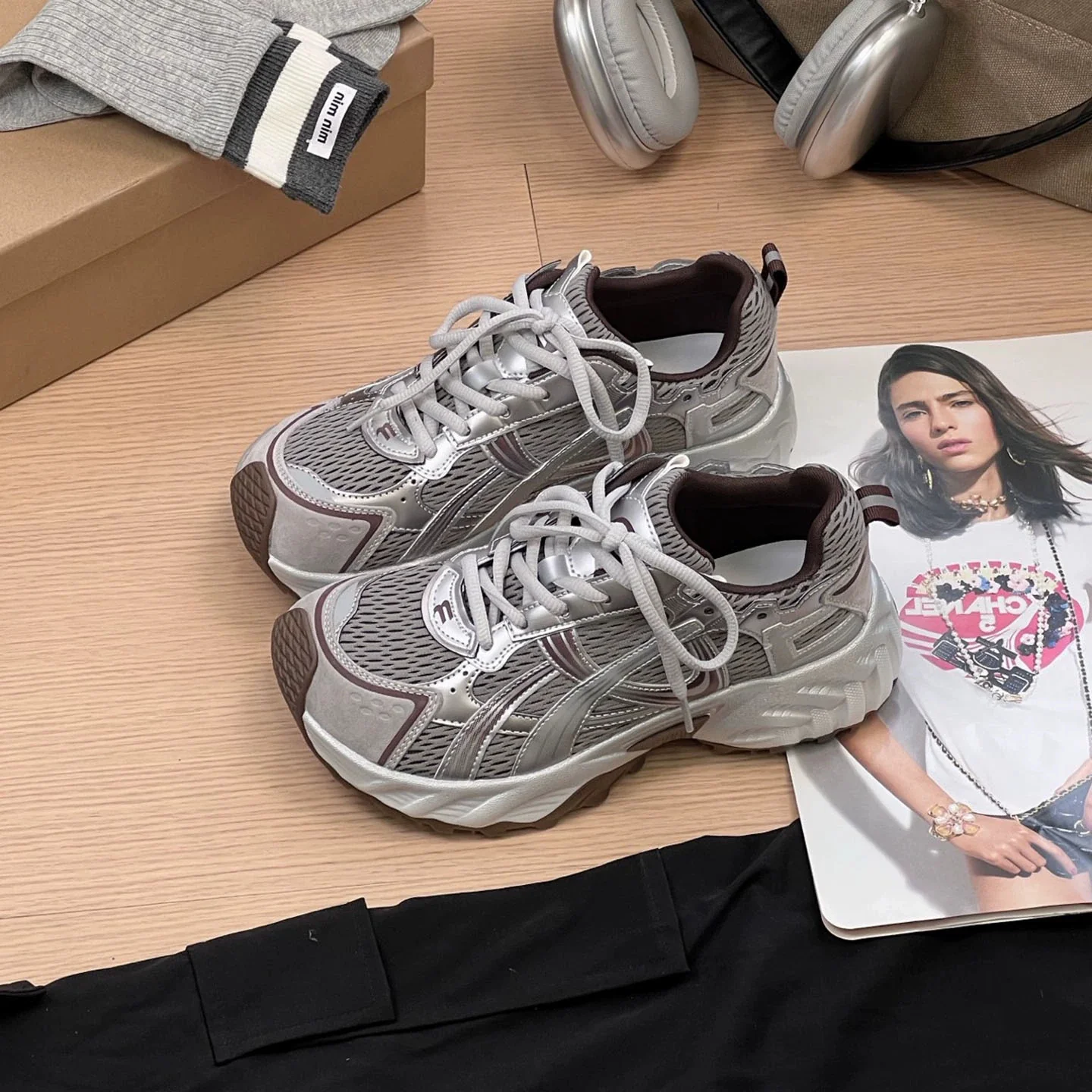 Damen Sportliche Sneakers mit atmungsaktiver Mesh-Oberfläche und robustem Profil Heidi Mode - Image 6