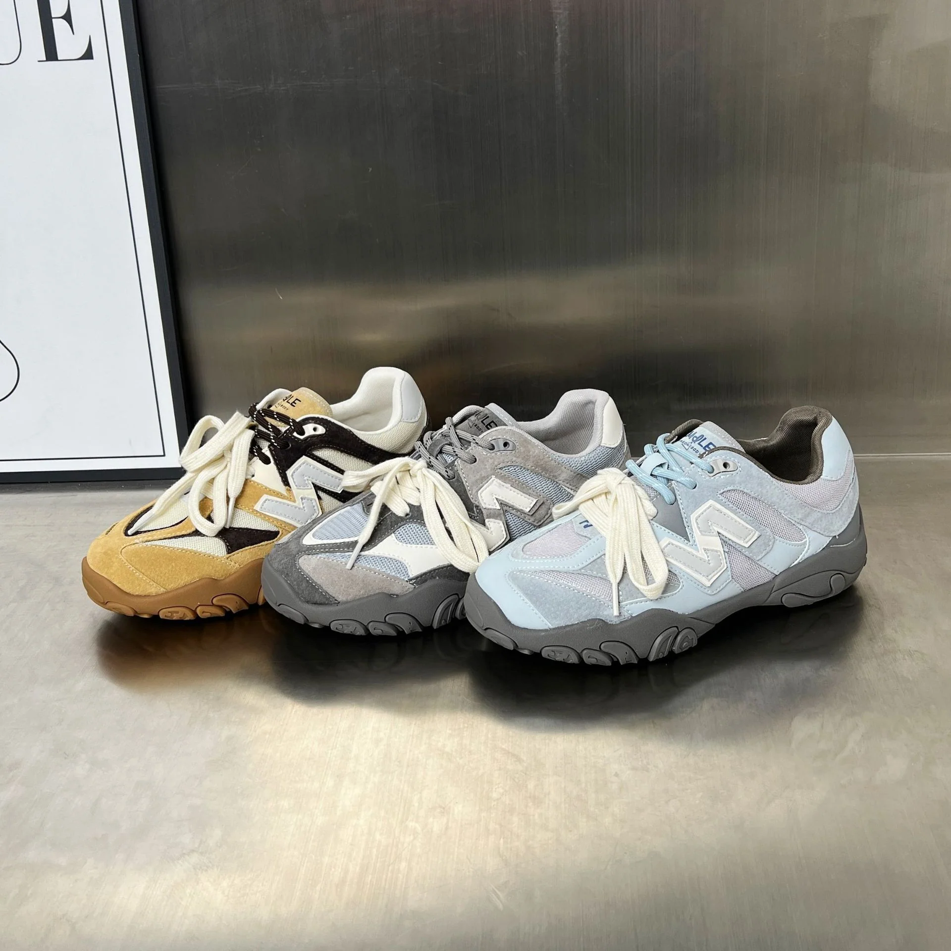 Damen Sportliche Sneakers mit atmungsaktiver Mesh-Oberfläche und robustem Sohlenprofil Heidi Mode - Image 4