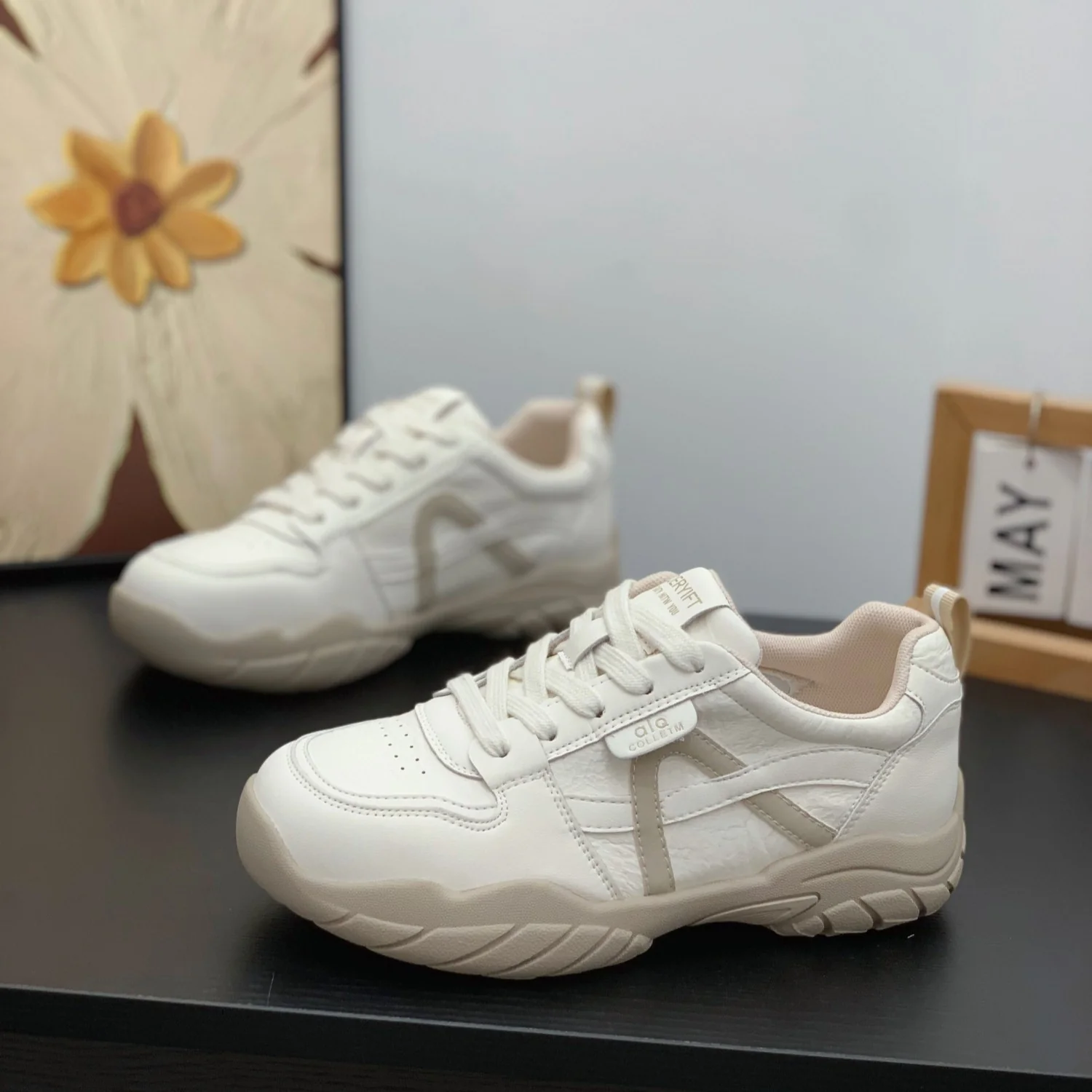 Damen Sportliche Sneakers mit atmungsaktiver Mesh-Oberfläche und rutschfester Sohle Heidi Mode - Image 2