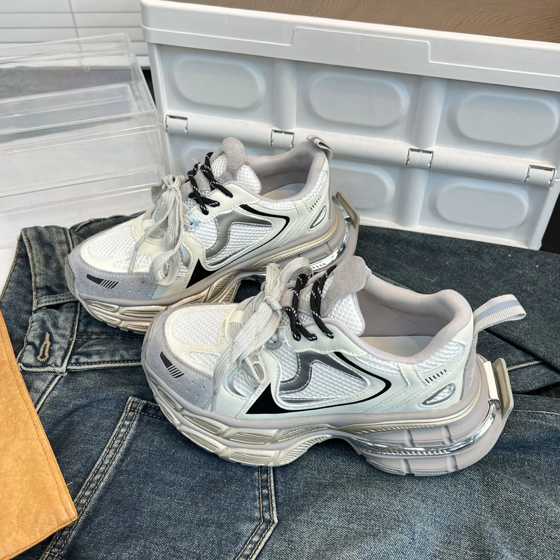 Damen Sportliche Sneakers mit atmungsaktiver Mesh-Oberfläche und stabiler Dämpfungstechnologie Heidi Mode - Image 2