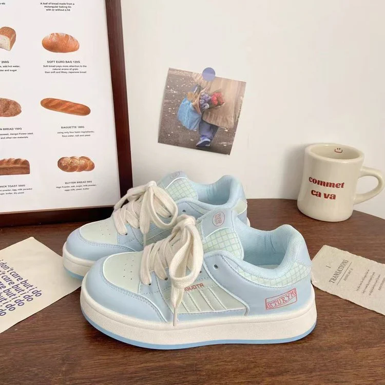 Damen Sportliche Sneakers mit atmungsaktiver Netzkonstruktion und gepolsterter Sohle Heidi Mode - Image 5