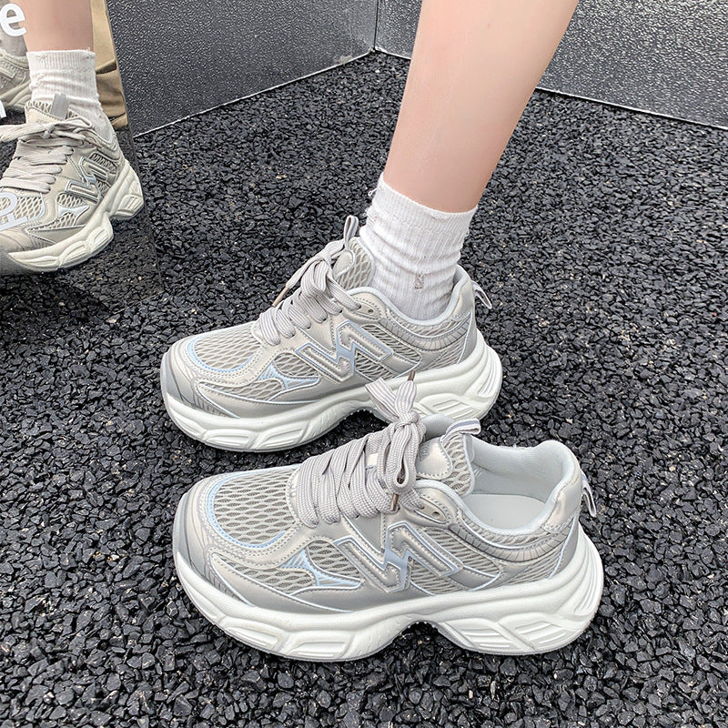 Damen Sportliche Sneakers mit atmungsaktiver Netzstruktur und dämpfender Sohle Heidi Mode - Image 6