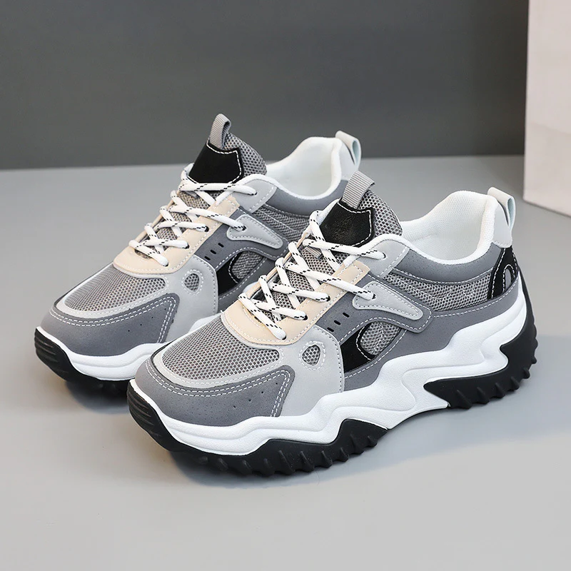 Damen Sportliche Sneakers mit atmungsaktiver Netzstruktur und griffiger Sohle Heidi Mode - Image 2
