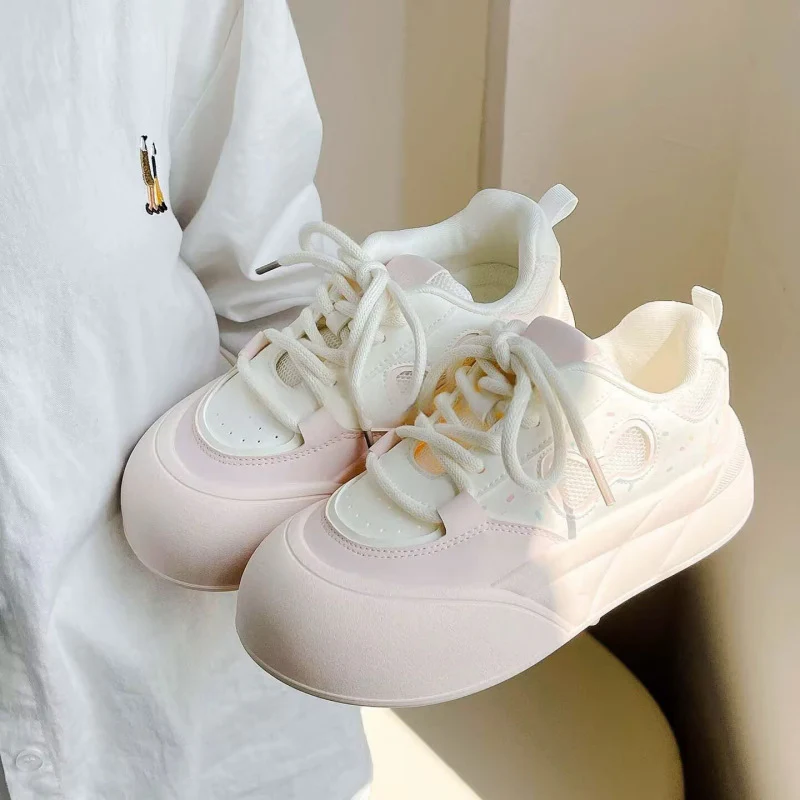 Damen Sportliche Sneakers mit atmungsaktiver Oberflächenstruktur und dämpfender Sohle Heidi Mode - Image 6