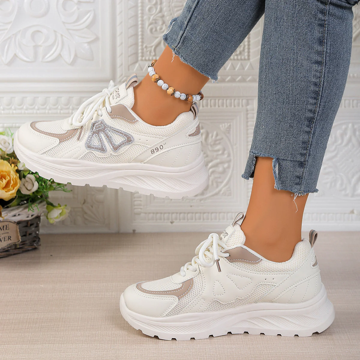 Damen Sportliche Sneakers mit atmungsaktiver Oberflächenstruktur und komfortabler Dämpfung Heidi Mode - Image 2