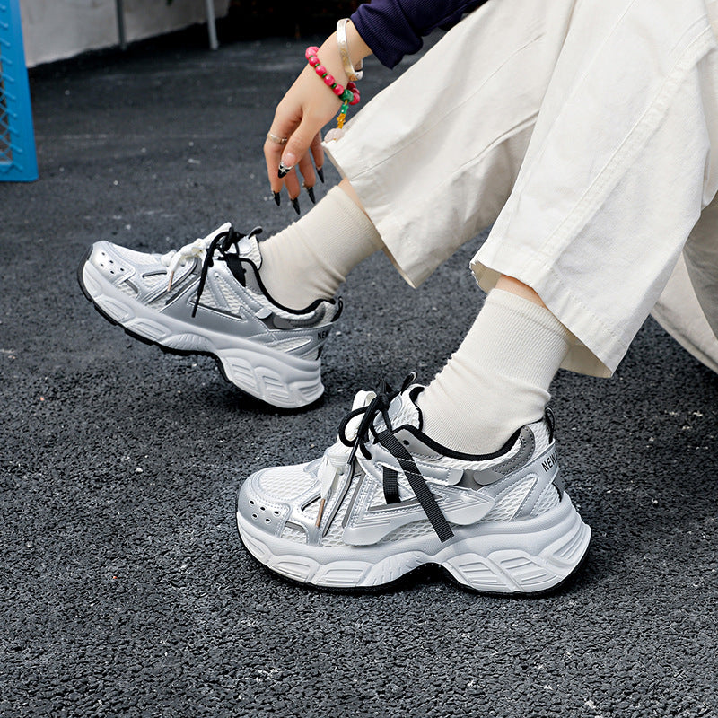 Damen Sportliche Sneakers mit atmungsaktiver Oberflächenstruktur und rutschfestem Sohlenprofil Heidi Mode - Image 4