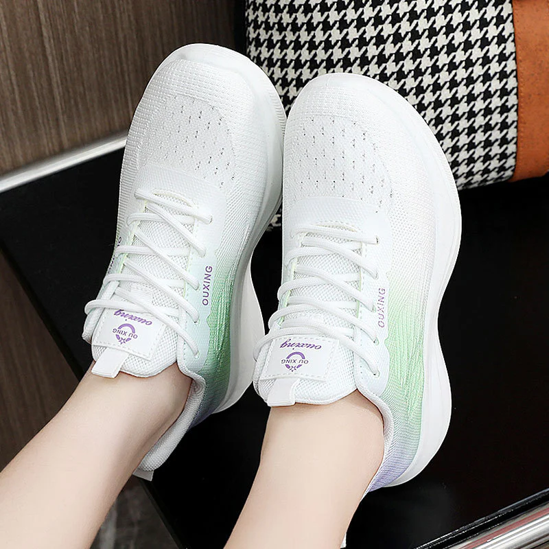 Damen Sportliche Sneakers mit atmungsaktiver Obermaterialstruktur und dämpfendem Laufprofil Heidi Mode - Image 3