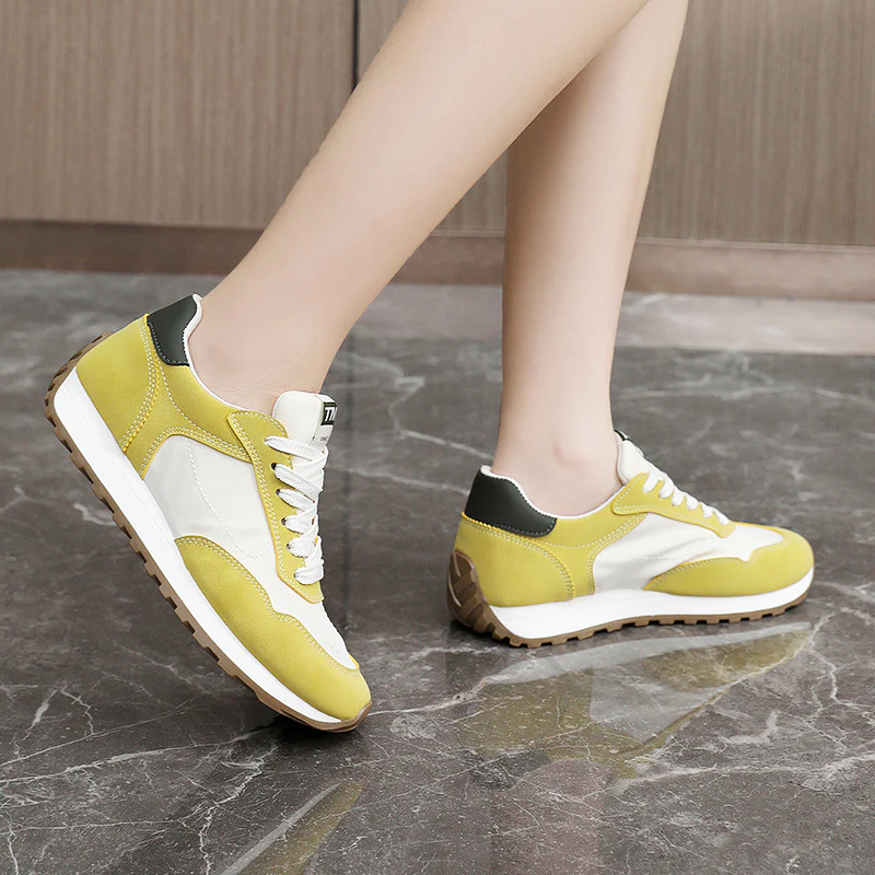 Damen Sportliche Sneakers mit atmungsaktiver Obermaterialstruktur und dämpfender Sohle Heidi Mode - Image 3
