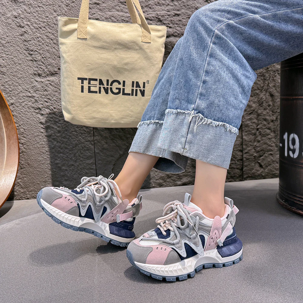 Damen sportliche Sneakers mit atmungsaktiver Obermaterialstruktur und rutschfester Sohle Heidi Mode - Image 3