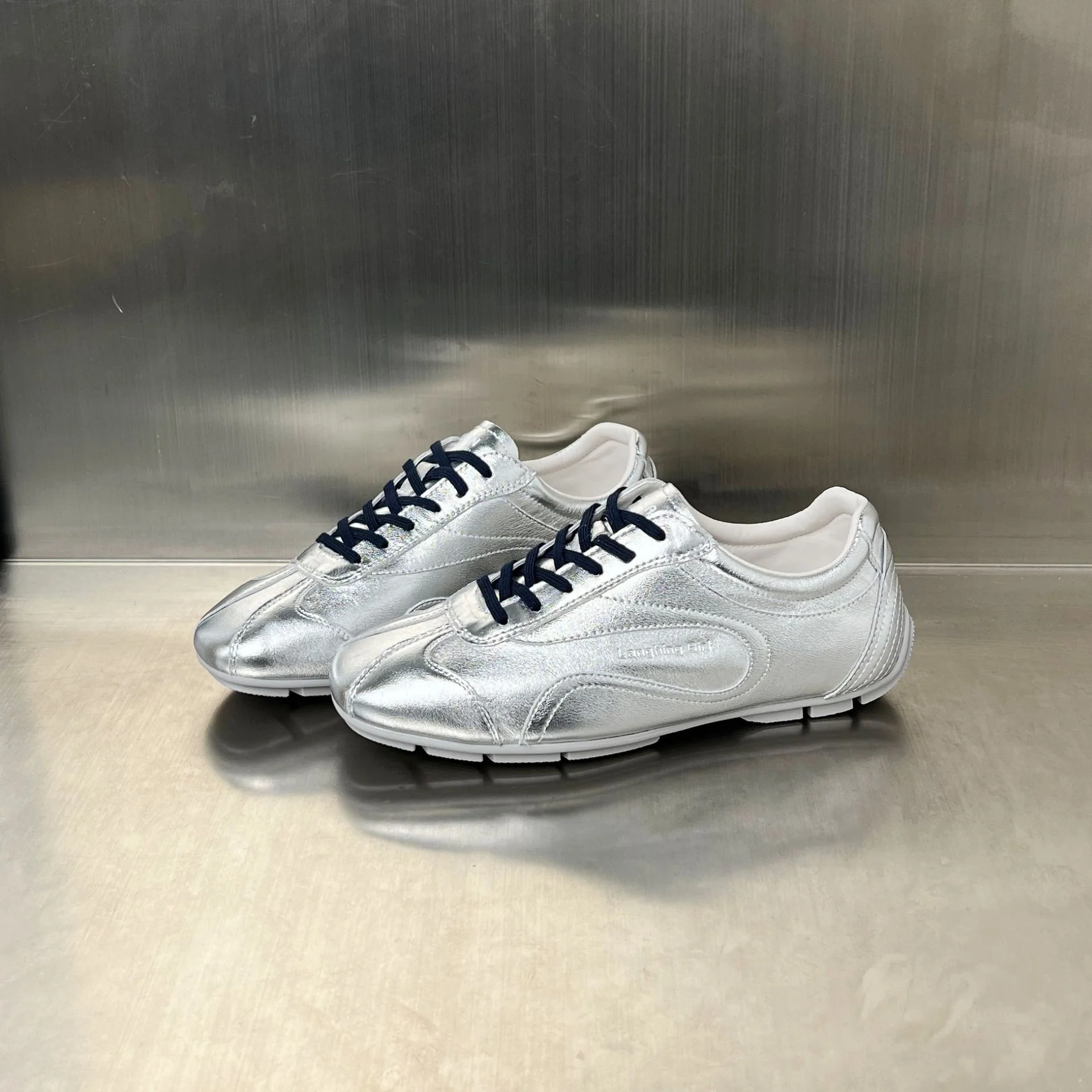 Damen Sportliche Sneakers mit atmungsaktiver Obermaterialstruktur und stabiler Sohle Heidi Mode - Image 2