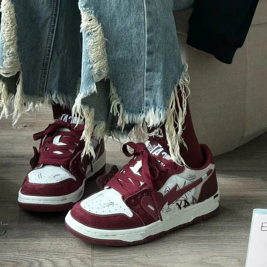 Damen Sportliche Sneakers mit auffälligem Design und komfortabler Dämpfung Heidi Mode - Image 3