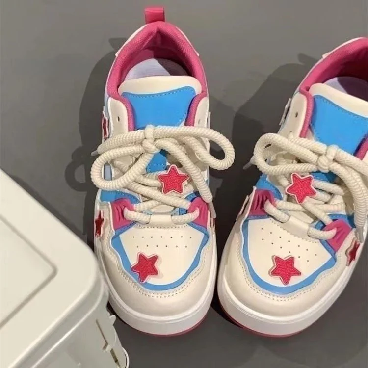 Damen Sportliche Sneakers mit auffälligem Sternen-Design und rutschfester Sohle Heidi Mode - Image 5