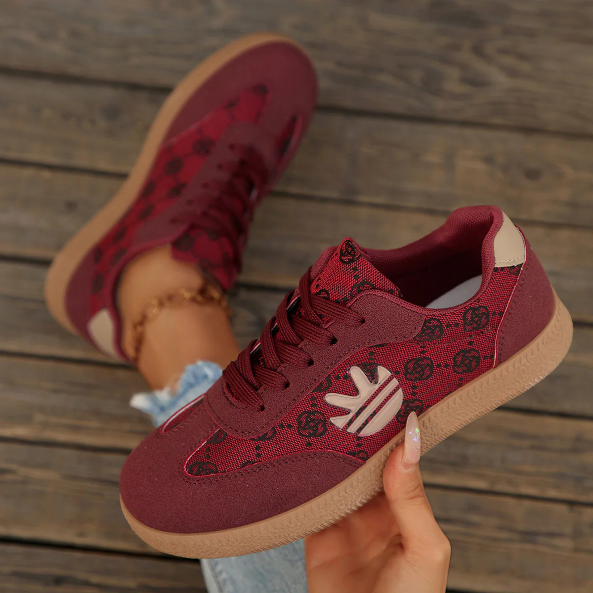 Damen Sportliche Sneakers mit bequemer samtiger Oberfläche und trendigem Grafikdesign Heidi Mode - Image 4