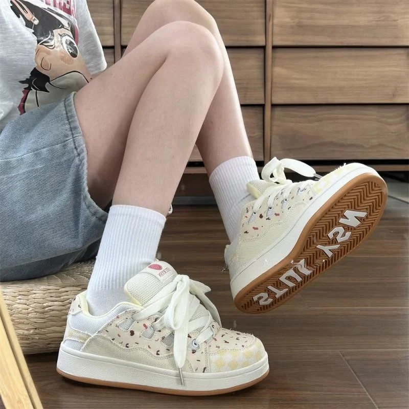 Damen sportliche Sneakers mit buntem Motivdruck Heidi Mode - Image 3