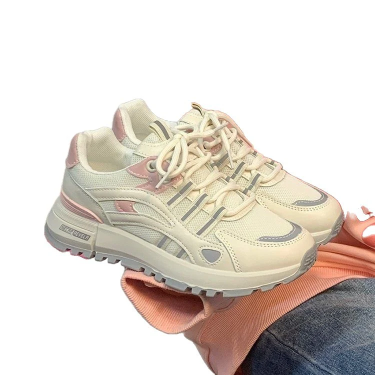Damen Sportliche Sneakers mit charakteristischer Profilsohle und atmungsaktivem Mesh-Obermaterial Heidi Mode - Image 5