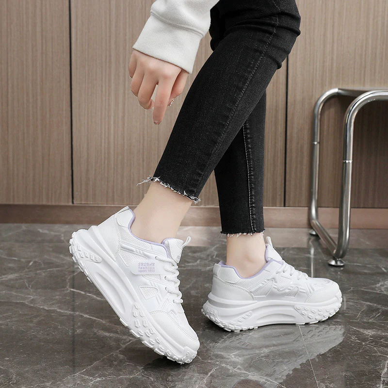 Damen sportliche Sneakers mit dämpfendem Sohlenprofil und atmungsaktiver Mesh-Oberfläche Heidi Mode - Image 3