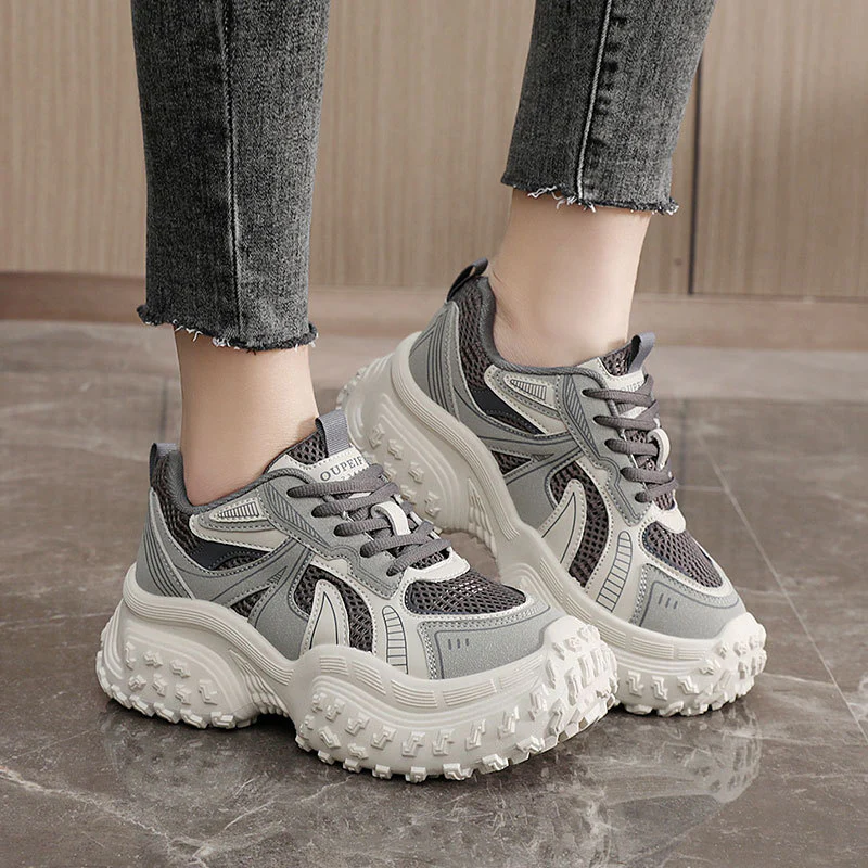 Damen Sportliche Sneakers mit dämpfendem Sohlenprofil und innovativem Design Heidi Mode - Image 3
