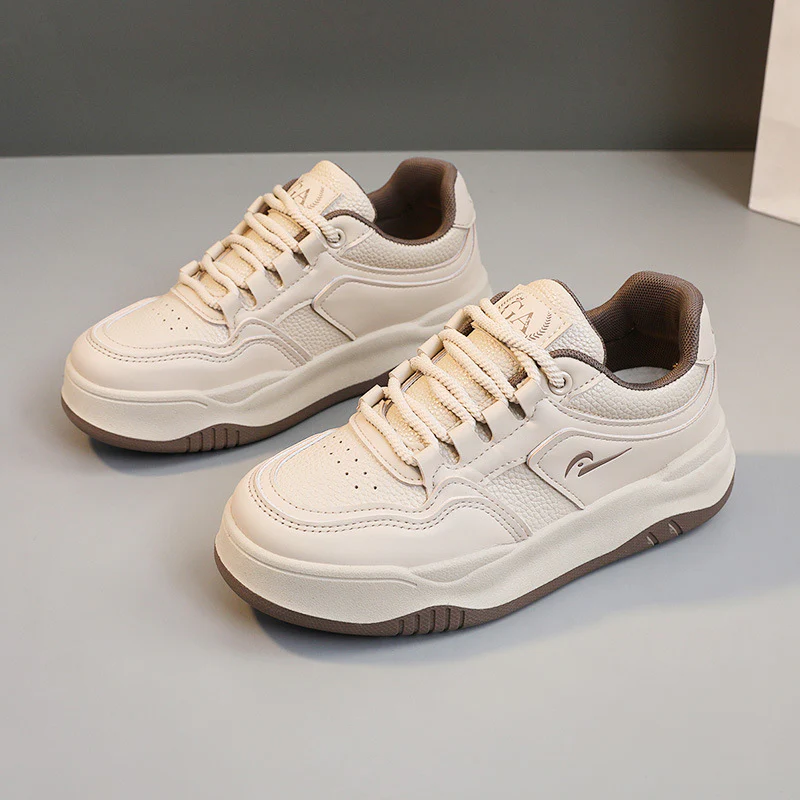 Damen Sportliche Sneakers mit dämpfender Profilsohle und atmungsaktivem Obermaterial Heidi Mode - Image 6