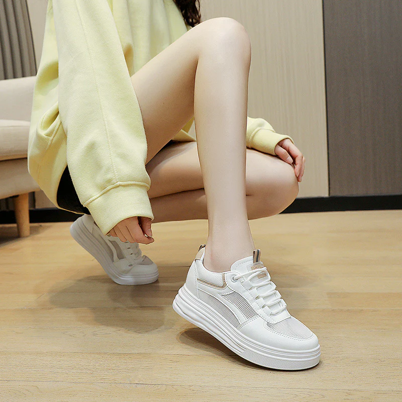 Damen Sportliche Sneakers mit dämpfender Sohle Heidi Mode - Image 4