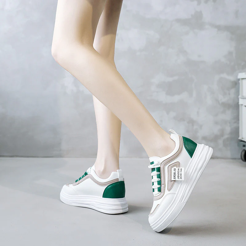 Damen sportliche Sneakers mit dämpfender Sohle und atmungsaktivem Obermaterial Heidi Mode - Image 4