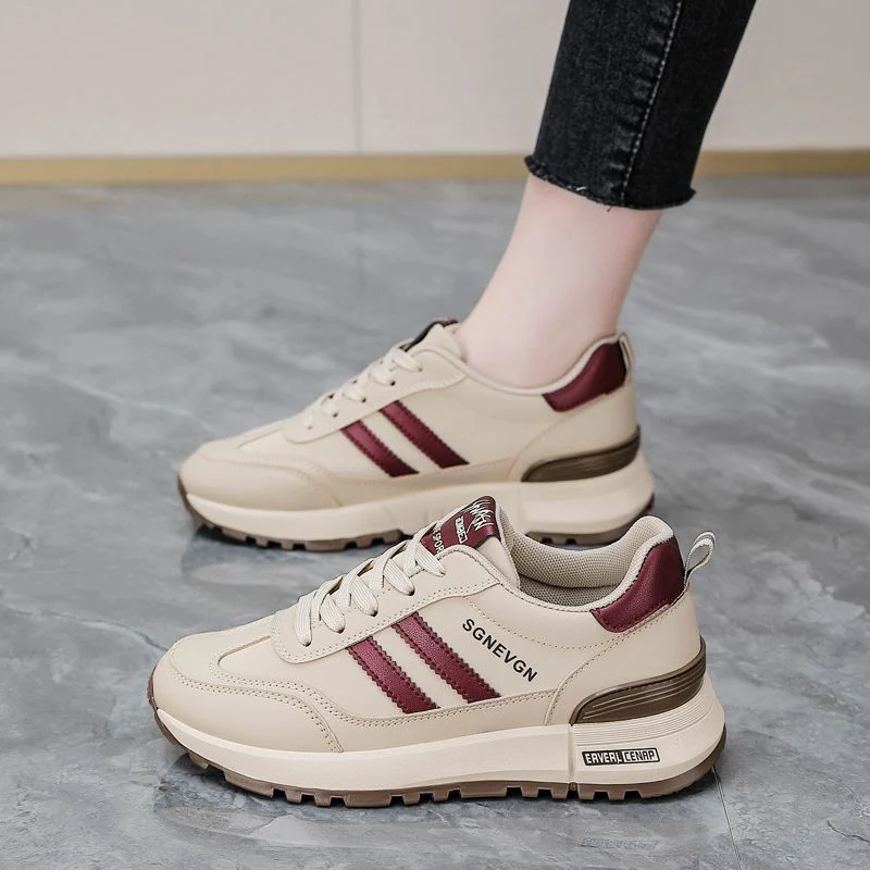 Damen Sportliche Sneakers mit dämpfender Sohle und modischen Akzenten Heidi Mode - Image 7