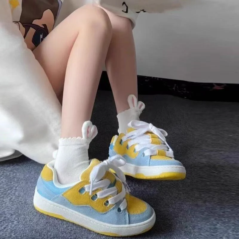 Damen Sportliche Sneakers mit detailverliebtem Farbdesign und gepolsterter Innensohle Heidi Mode - Image 3